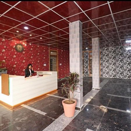 Hotel Sammy Grand Lucknow Exterior foto